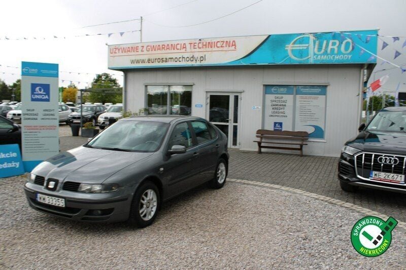 Szary Używany 2002 Seat Leon Hatchback | 7900 zł - Obraz 1/4