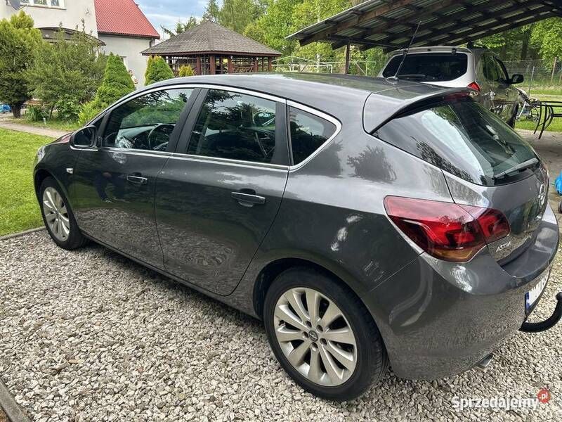 Używany Opel Astra 2010