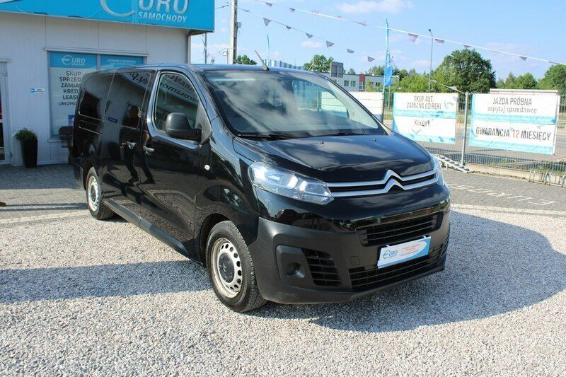 Używany Citroën Jumpy 150 KM (110 kW) 2020 Czarny (metalik) Minivan