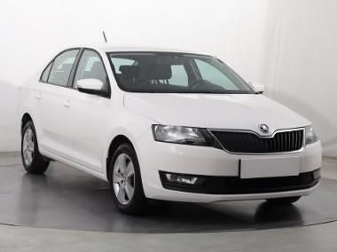 Biały Używany 2017 Skoda Rapid Hatchback | 37 999 zł (Uczciwa cena) - Obraz 1/4