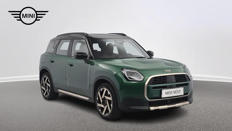 British racing green iv metalizowany Używany 2025 Mini Countryman SUV | 169 900 zł (Uczciwa cena) - Obraz 1/4