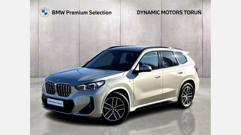 Srebrny space metalizowany Używany 2025 BMW X1 Luxury Line SUV | 199 900 zł (Drogi) - Obraz 1/3