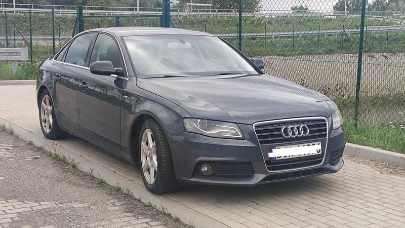 Szary Używany 2009 Audi A4 S-Line Sedan/Limuzyna | 24 500 zł (Uczciwa cena) - Obraz 1/4