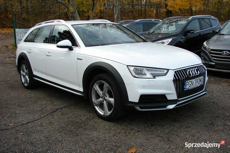 Używany Audi A4 Allroad 163 KM (119 kW) 2017 Biały Kombi
