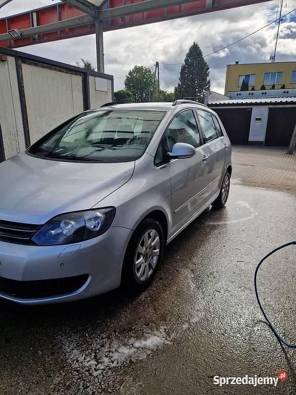 Srebrny Używany 2009 VW Golf Plus Cross Minivan | 15 500 zł (Dobra cena) - Obraz 1/4