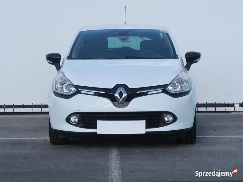 Biały Używany 2016 Renault Clio IV Hatchback | 32 999 zł (Uczciwa cena) - Obraz 1/4
