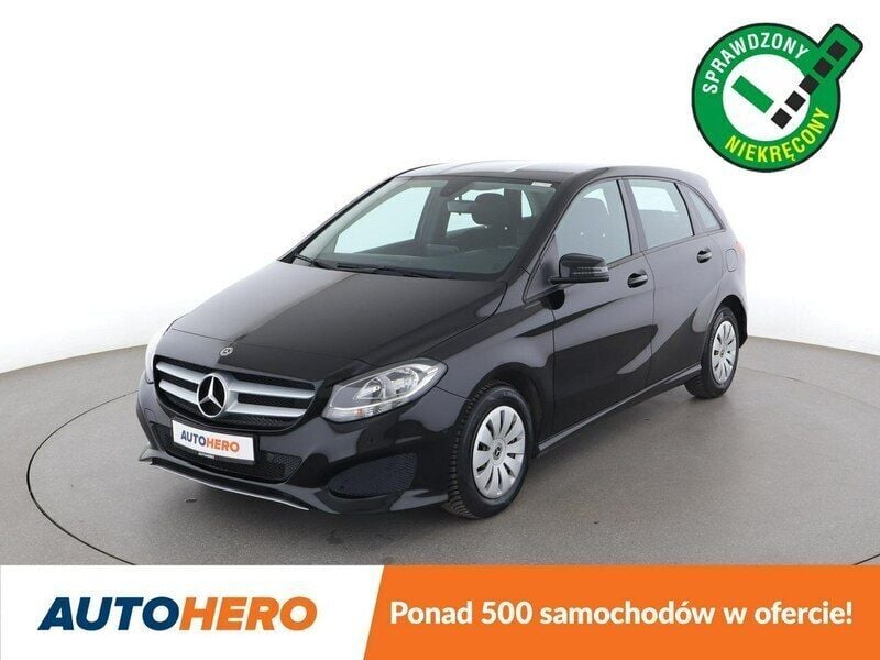Czarny (metalik) Używany 2017 Mercedes B160 Minivan | 42 800 zł - Obraz 1/3
