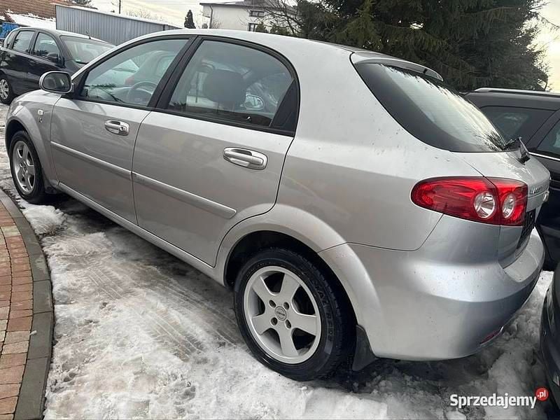 Używany Chevrolet Lacetti 2007 Srebrny Hatchback