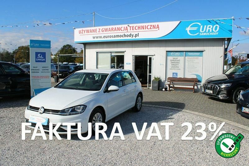 Biały Używany 2019 VW Golf VII Trendline Hatchback | 56 900 zł (Uczciwa cena) - Obraz 1/4