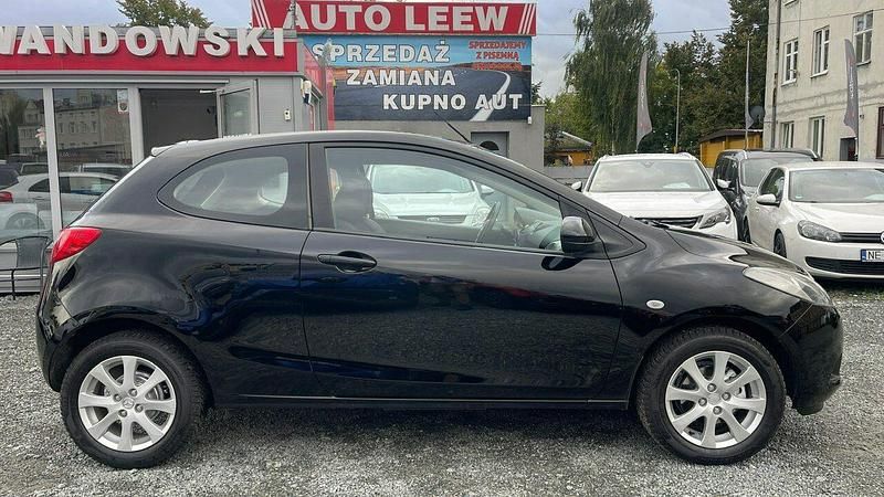 Używany Mazda 2 75 KM (55 kW) 2008 Czarny Hatchback