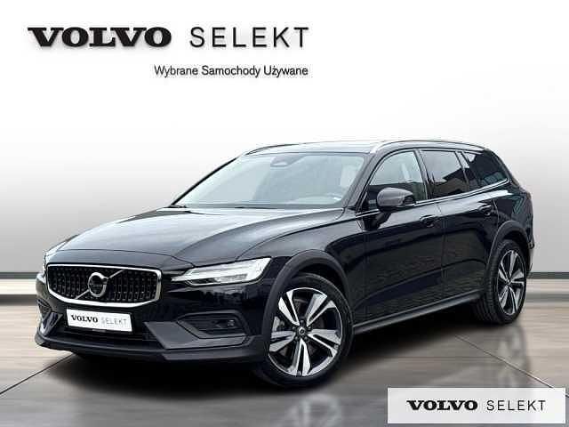 Czarny Używany 2024 Volvo V60 CC Kombi | 204 900 zł (Drogi) - Obraz 1/3