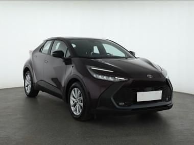 Fioletowy Używany 2024 Toyota C-HR SUV | 112 999 zł (Dość drogi) - Obraz 1/4