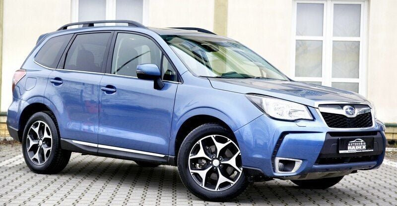 Używany Subaru Forester 241 KM (177 kW) 2016 Niebieski SUV