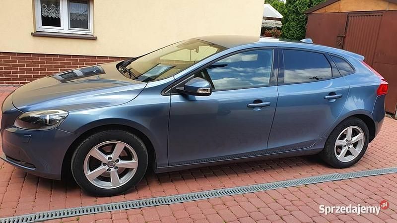 Niebieski Używany 2012 Volvo V40 Kombi | 40 500 zł (Drogi) - Obraz 1/4