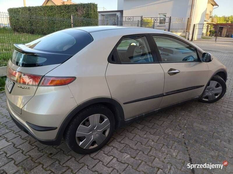 Używany 2006 Honda Civic | 17 900 zł (Uczciwa cena) - Obraz 1/4