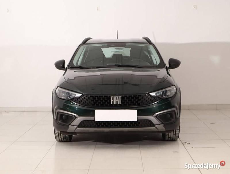Zielony Używany 2021 Fiat Tipo Hatchback | 45 999 zł (Uczciwa cena) - Obraz 1/4