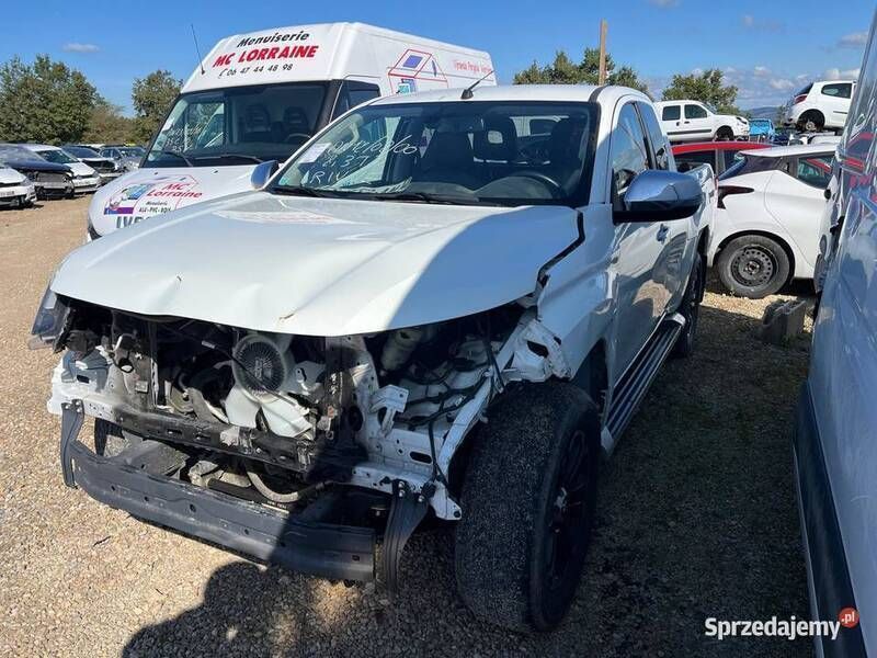 Biały Używany 2020 Mitsubishi L200 Pickup | 56 600 zł - Obraz 1/4