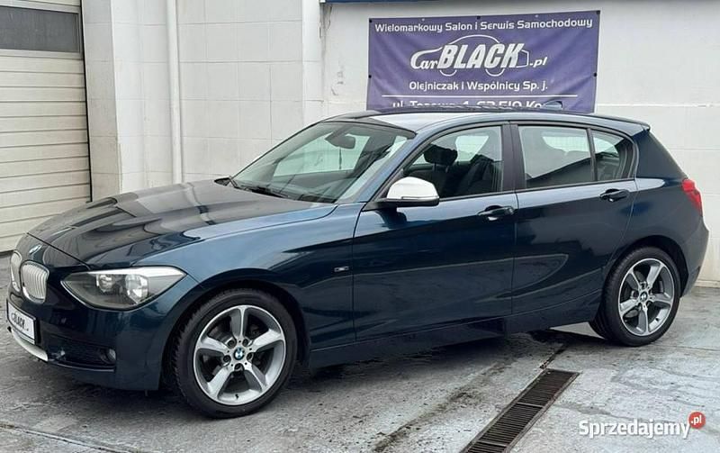 Używany BMW 118 Comfort Edition 143 KM (105 kW) 2013 Niebieski ciemny (metalik) Hatchback