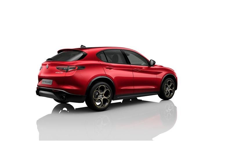 Lakier specjalny czerwony etna red Nowe 2025 Alfa Romeo Stelvio SUV | 281 894 zł - Obraz 1/1