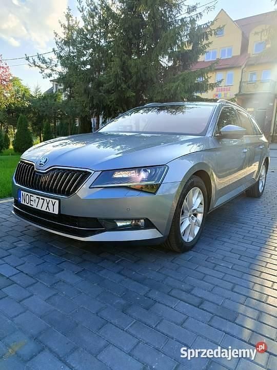 Używany 2018 Skoda Superb | 65 000 zł (Dość drogi) - Obraz 1/4