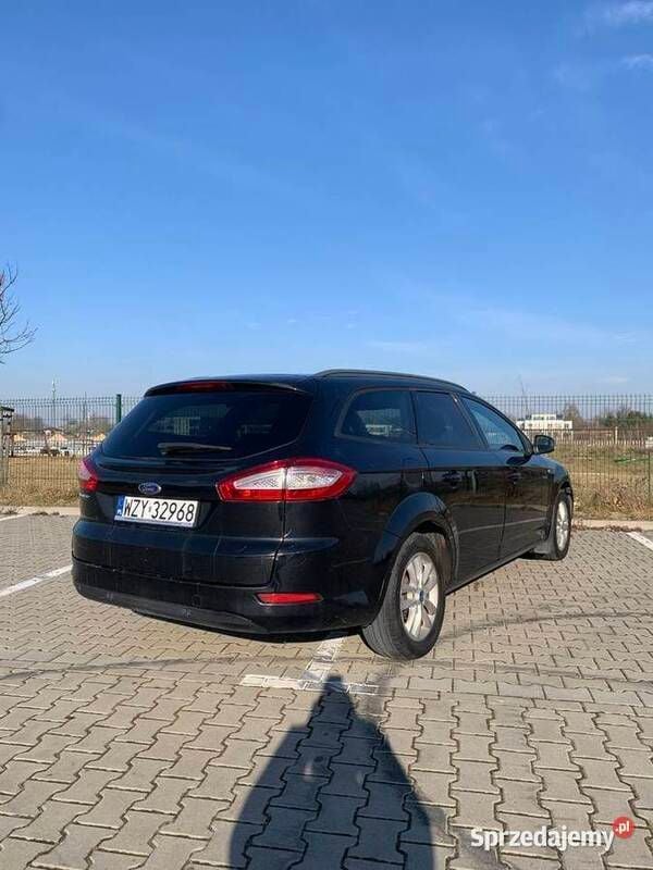 Używany Ford Mondeo 2012 Czarny Kombi