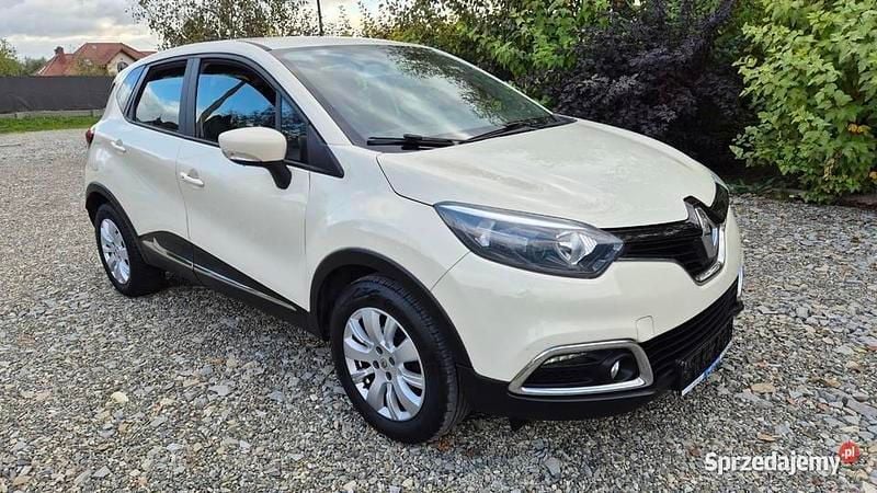 Biały Używany 2015 Renault Captur SUV | 29 900 zł (Super Cena) - Obraz 1/4