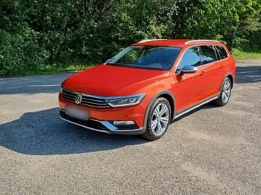Pomarańczowy Używany 2016 VW Passat Alltrack Kombi | 87 500 zł - Obraz 1/4