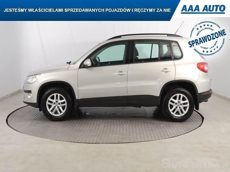 Używany VW Tiguan 2010 Srebrny SUV