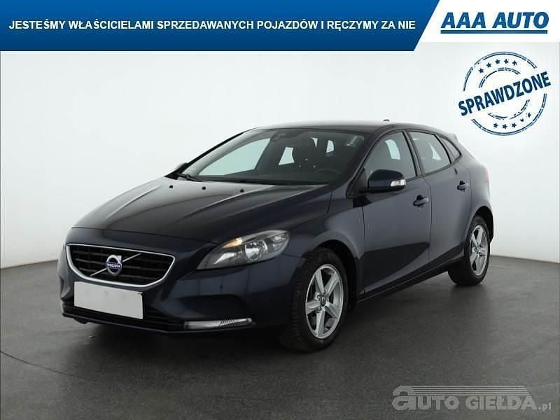 Używany Volvo V40 2015 Błękitny Kombi