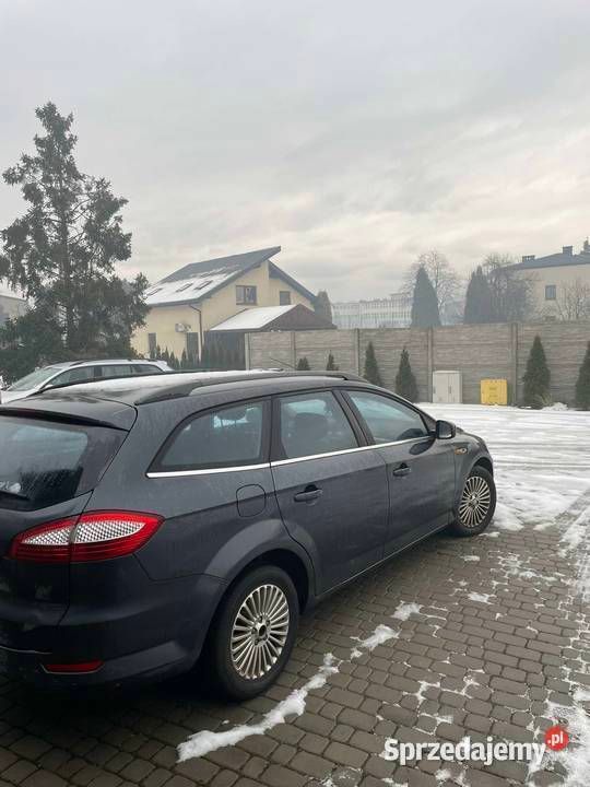 Grafitowy Używany 2008 Ford Mondeo Kombi | 8500 zł (Super Cena) - Obraz 1/4