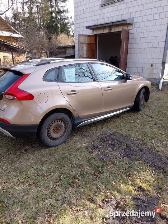 Używany 2013 Volvo V40 CC Kombi | 48 000 zł (Uczciwa cena) - Obraz 1/4