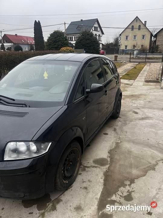 Używany Audi A2 2002 Czarny Hatchback