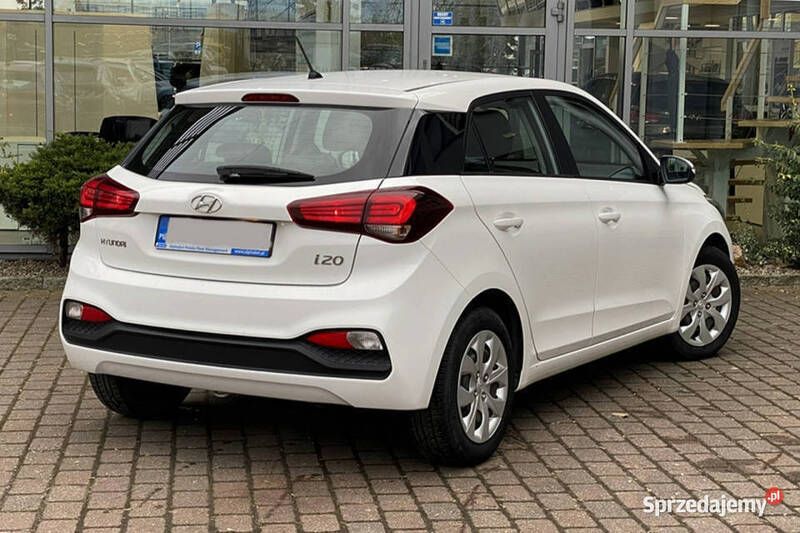 Używany Hyundai i20 Classic 84 KM (61 kW) 2019 Biały Hatchback