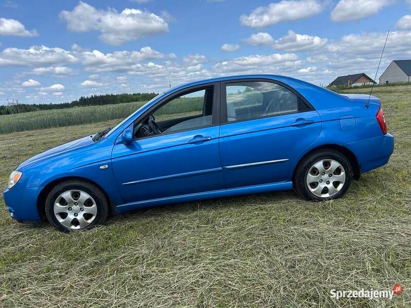 Używany 2006 Kia Cerato | 6900 zł - Obraz 1/4