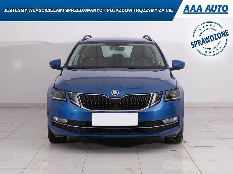 Używany Skoda Octavia 2018 Błękitny