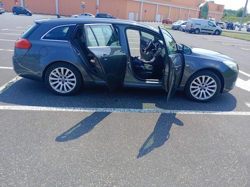 Używany Opel Insignia 2011 Szary Kombi