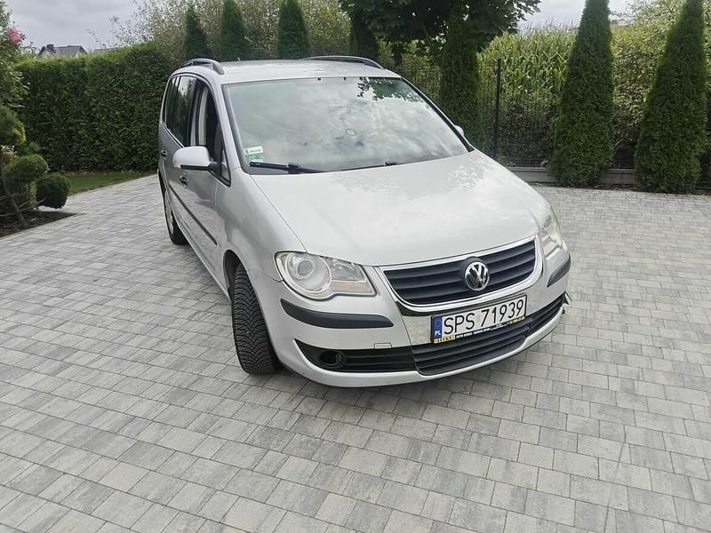 Srebrny Używany 1997 VW Touran Minivan | 9000 zł - Obraz 1/4