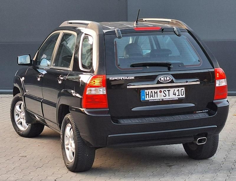 Używany Kia Sportage Active 141 KM (103 kW) 2007 Czarny SUV