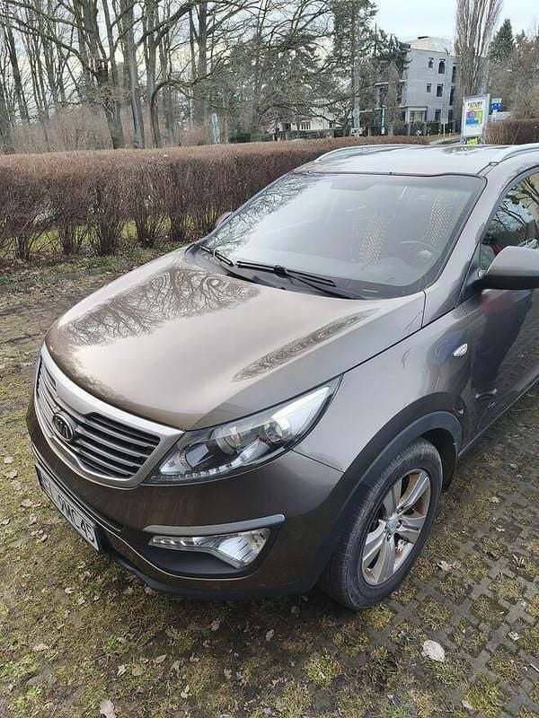 Używany Kia Sportage 2011 Brązowobeżowy SUV