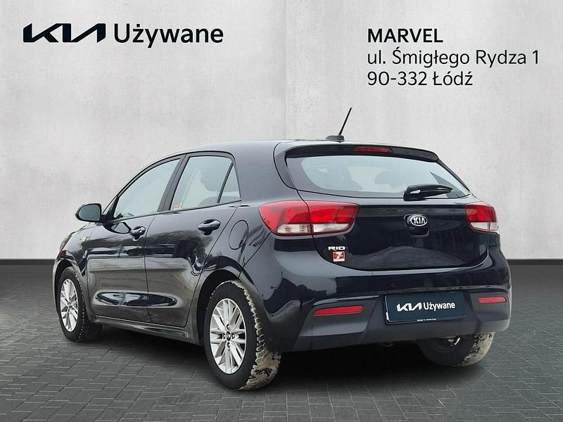 Używany Kia Rio 84 KM (61 kW) 2019 Czarny Hatchback