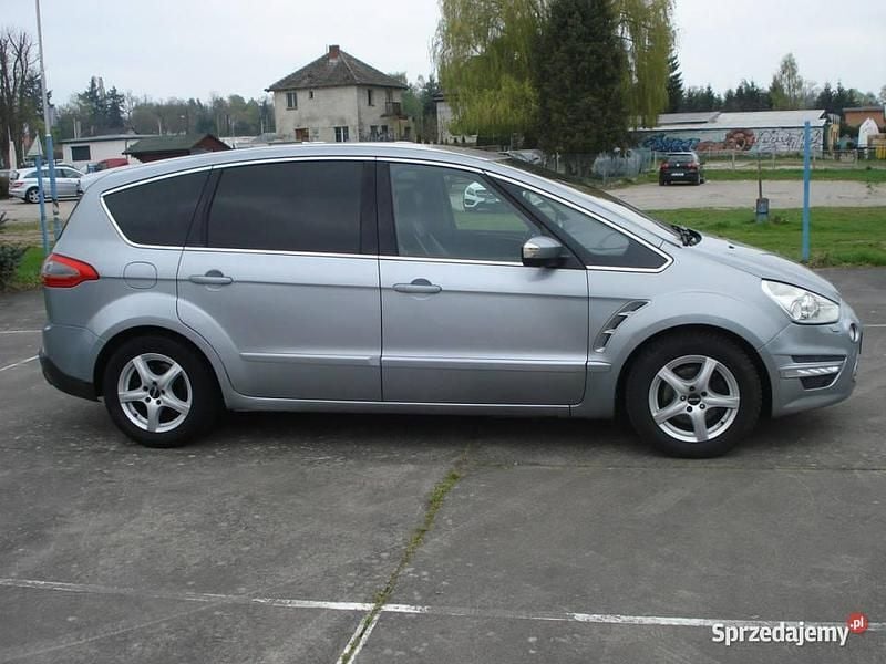 Używany Ford S-MAX Titanium 200 KM (147 kW) 2011 Szary Minivan