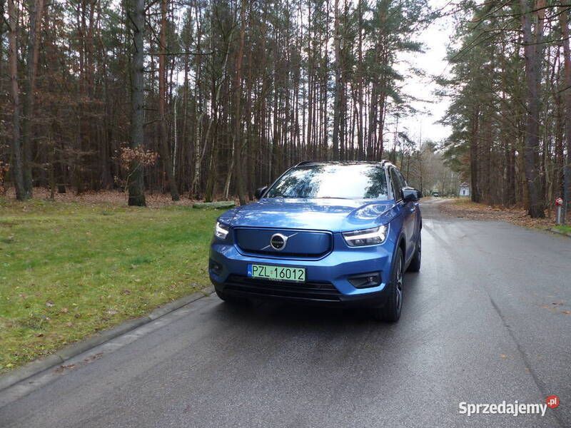Używany 2020 Volvo XC40 SUV | 130 900 zł - Obraz 1/4