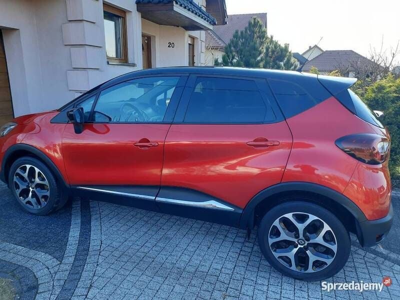 Używany Renault Captur 2017 Bordowy SUV