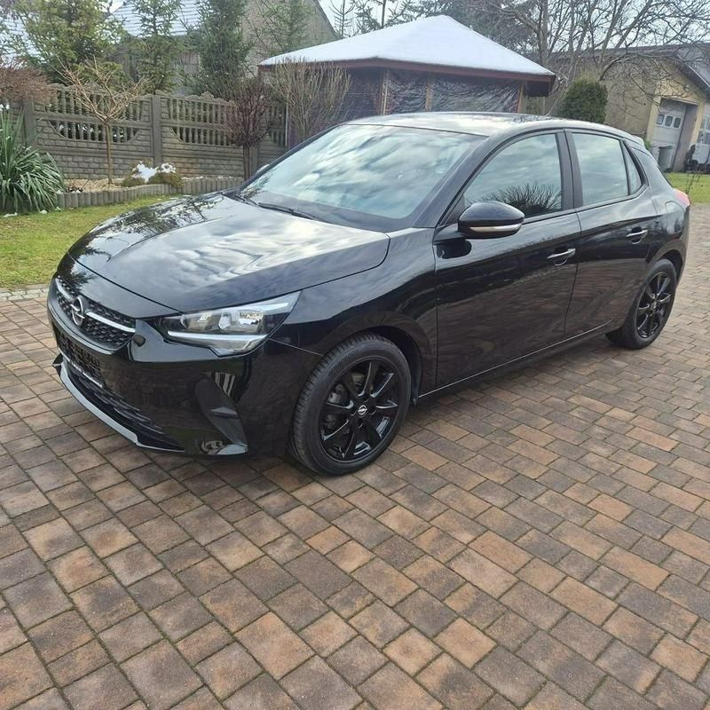 Używany Opel Corsa 75 KM (55 kW) 2021 Czarny Hatchback