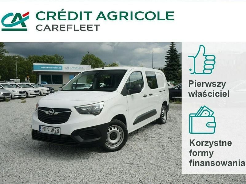 Używany Opel Combo 131 KM (96 kW) 2020 Biały Minivan