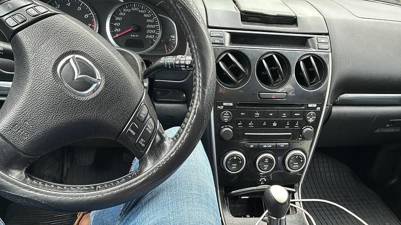 Czarny Używany 2007 Mazda 6 Sedan/Limuzyna | 4700 zł (Dobra cena) - Obraz 1/4