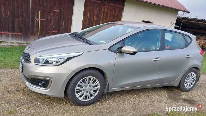 Używany 2017 Kia Ceed 2 Hatchback | 50 000 zł - Obraz 1/4