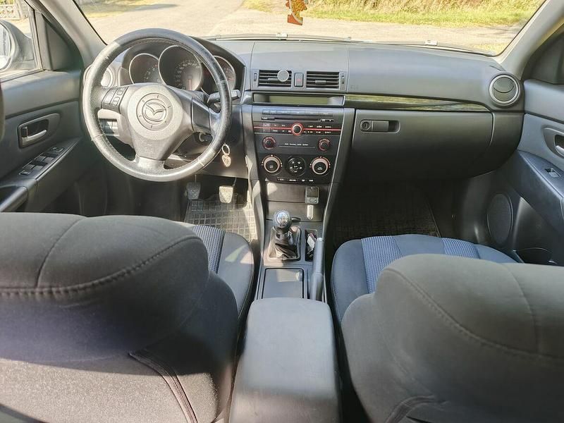 Używany Mazda 3 2006 Srebrny Hatchback