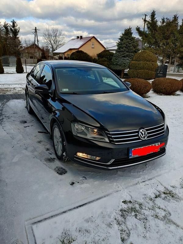 Używany VW Passat 160 KM (117 kW) 2011 Czarny Sedan/Limuzyna