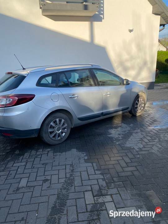 Srebrny Używany 2009 Renault Mégane III Sedan/Limuzyna | 13 999 zł (Uczciwa cena) - Obraz 1/4